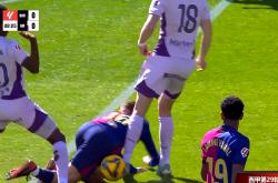 华体会APP-球员在场上频频失误引起困扰