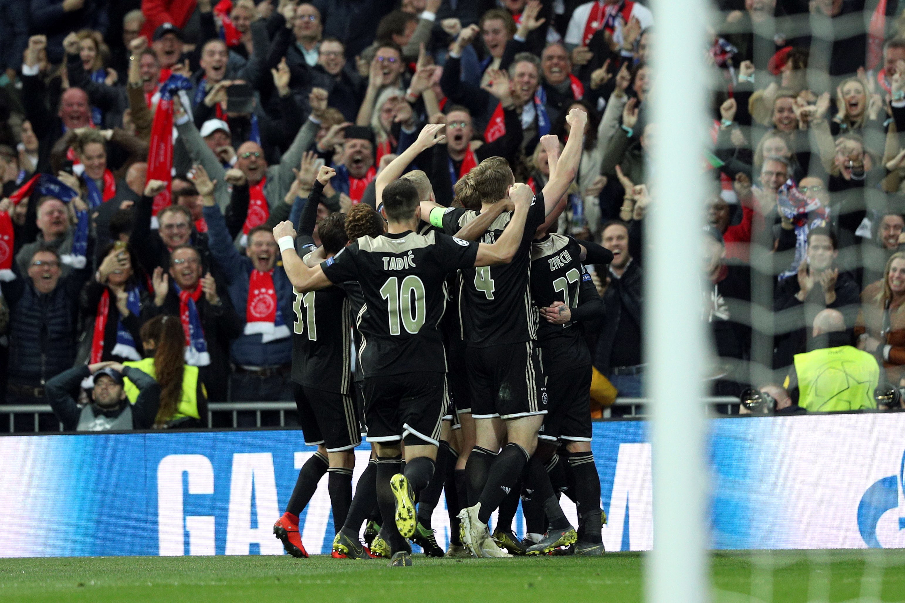 阿贾克斯八强之旅终结,遗憾出局 阿贾克斯八强之旅终结,遗憾出局